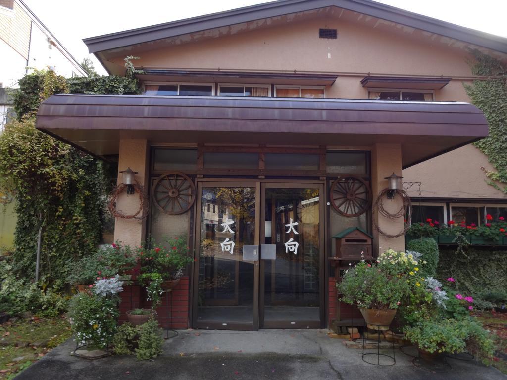 Oomukou Ryokan Hakuba Eksteriør billede
