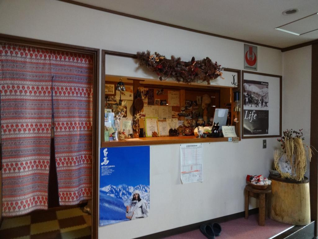 Oomukou Ryokan Hakuba Eksteriør billede