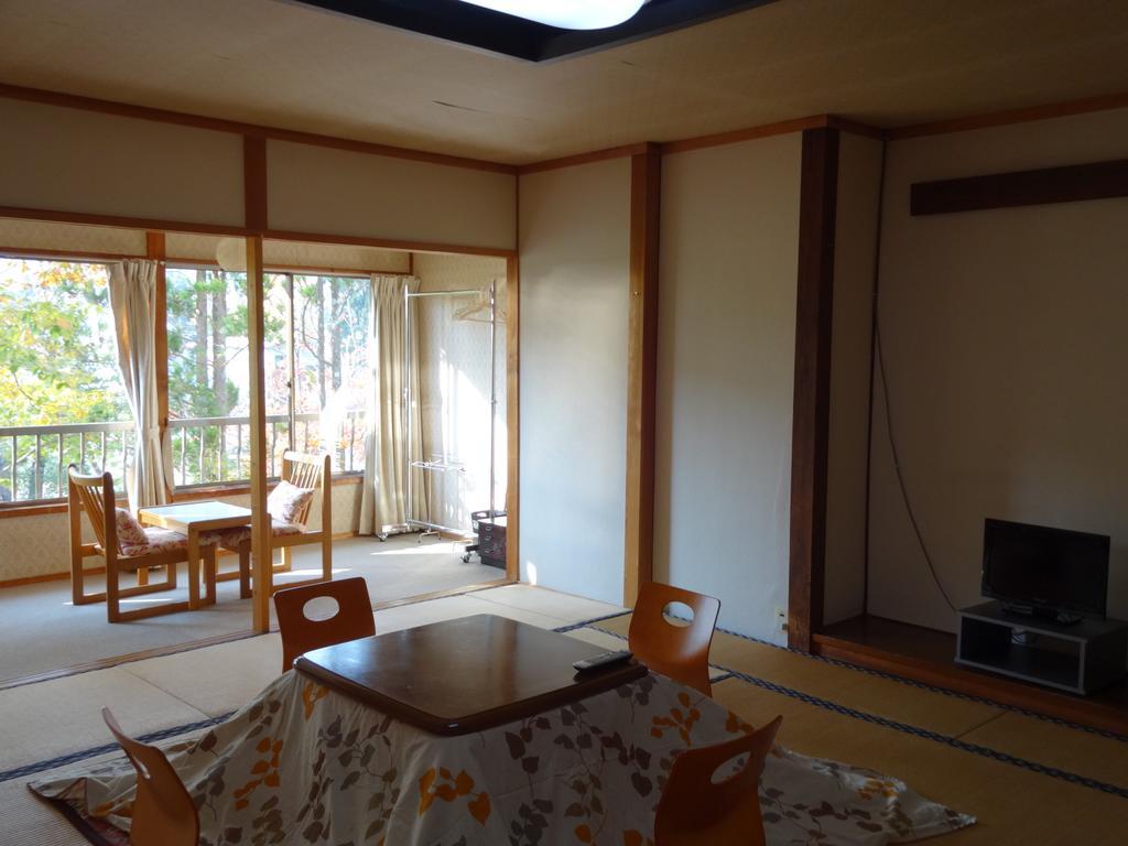 Oomukou Ryokan Hakuba Eksteriør billede